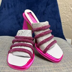 🆕 Circus by Sam Edelman Fuchsia Strappy Heels